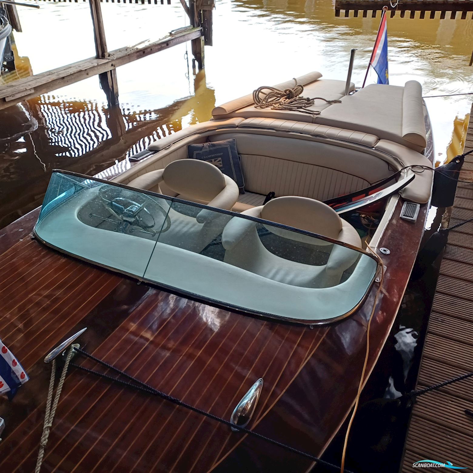 Swiss Craft Riviera Runabout