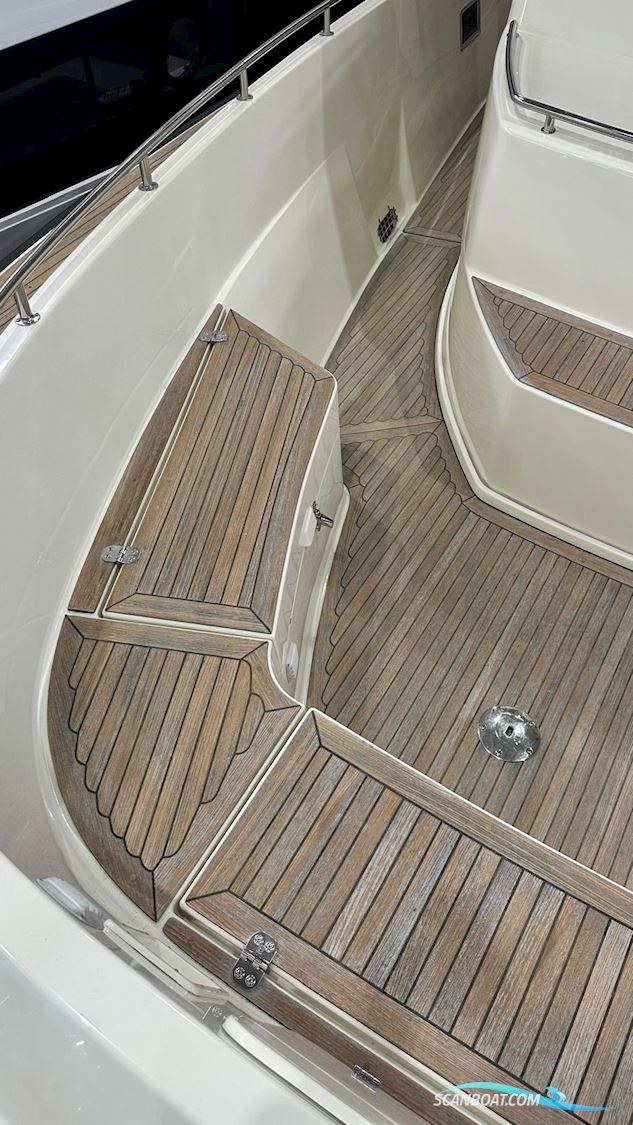 Targa 44