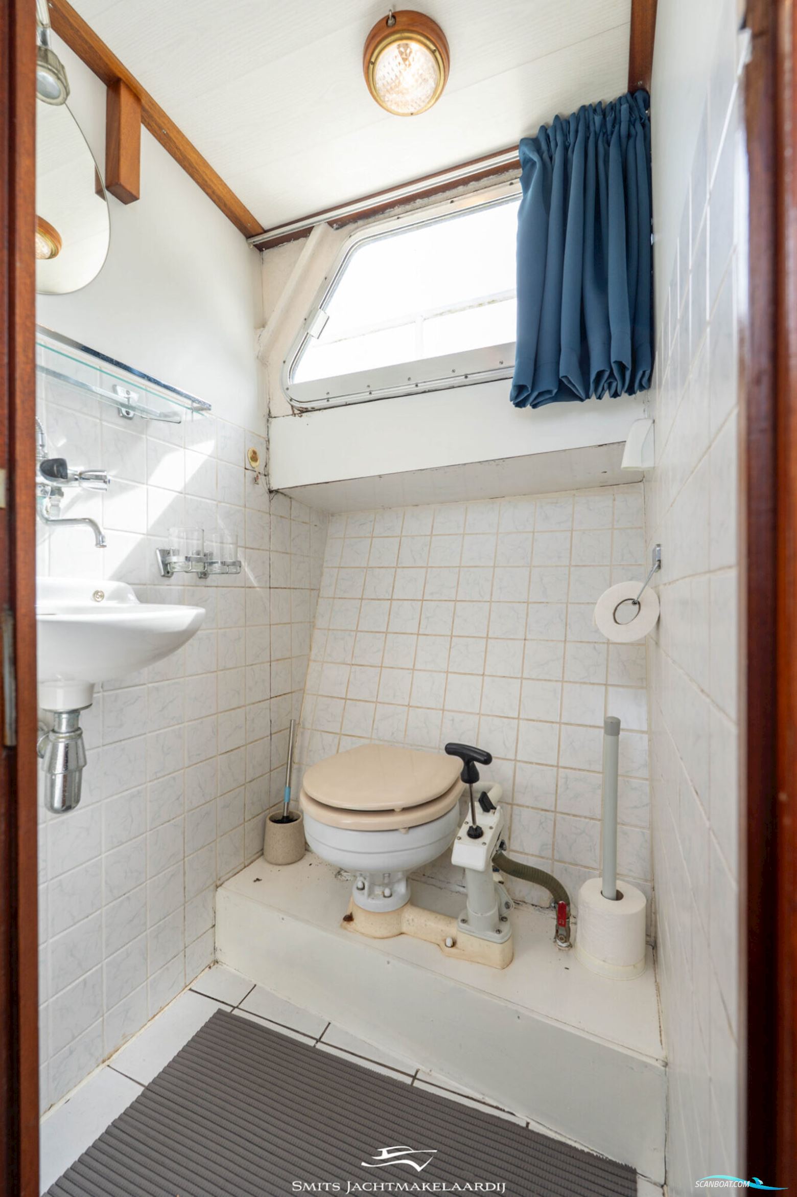 Target Saloon 11.00 AK Cabrio