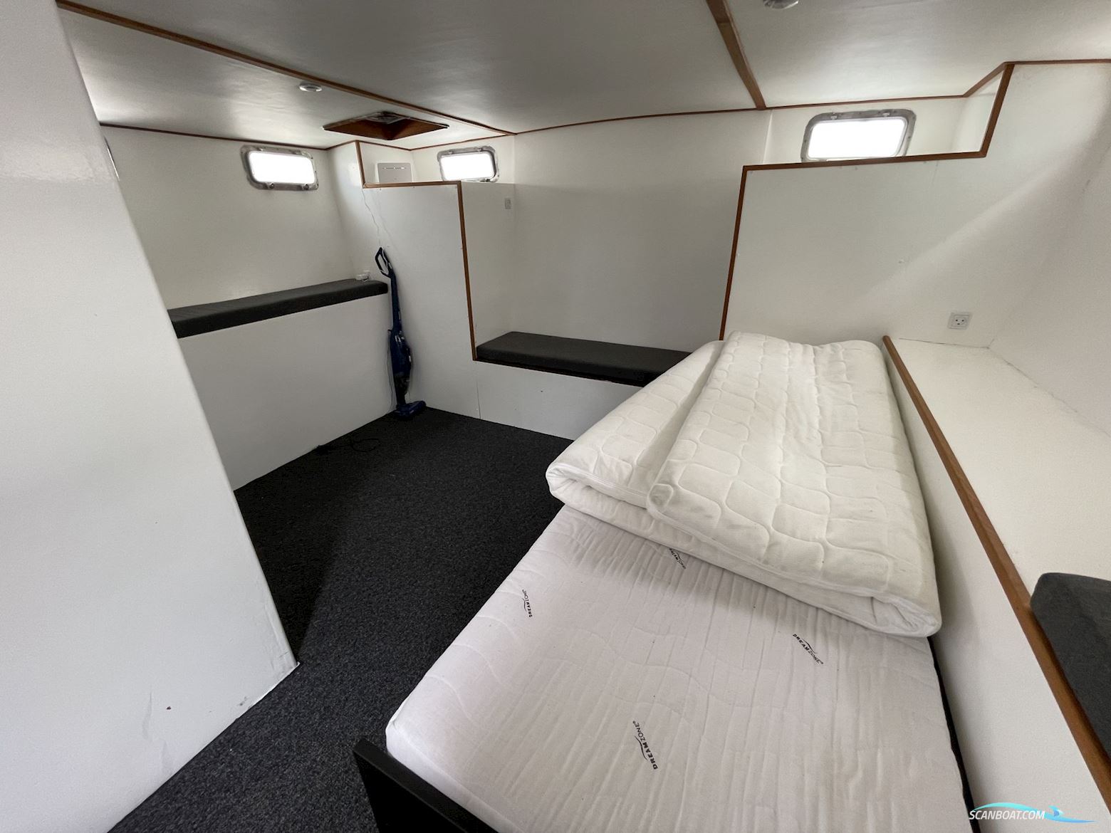 Tarquin Trader 41