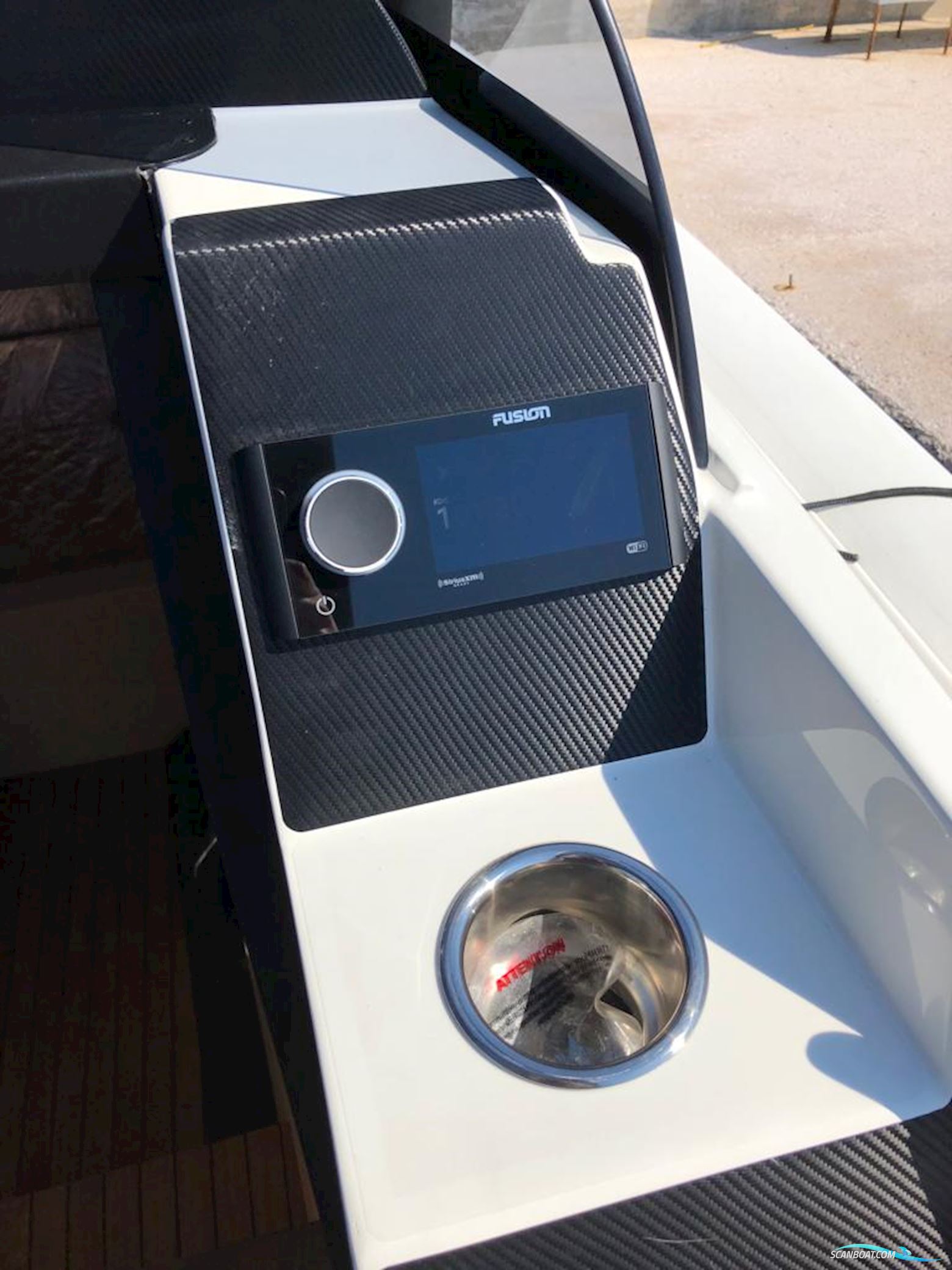 Technohull Attitude 35