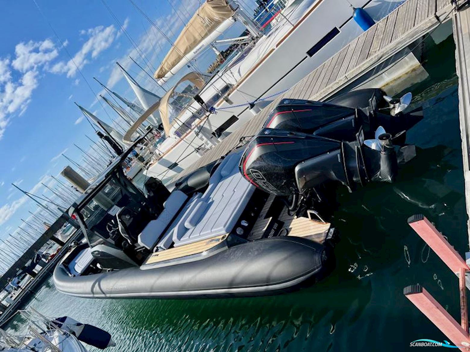 Technohull Explorer 40s