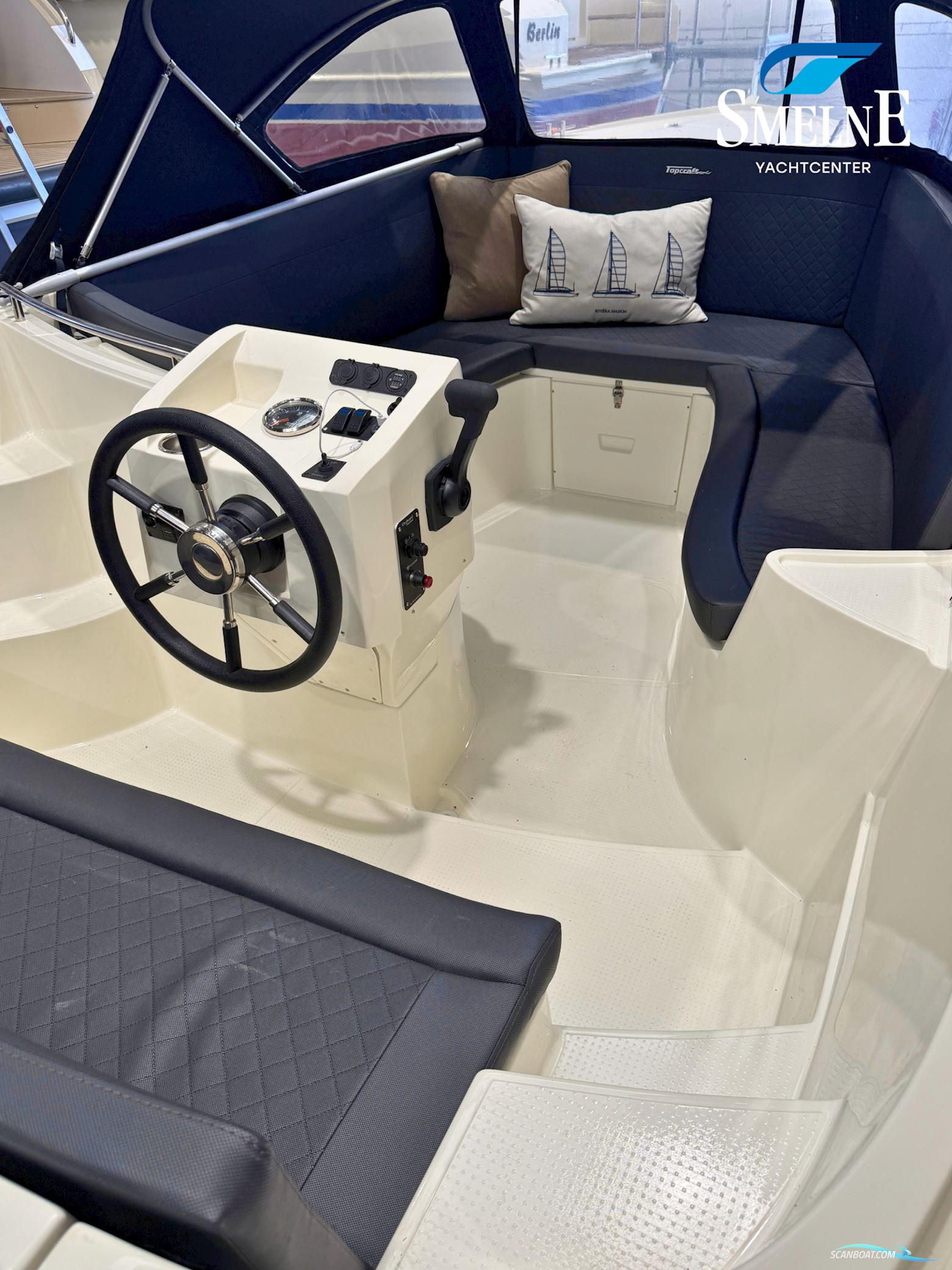 Topcraft 605 Tender