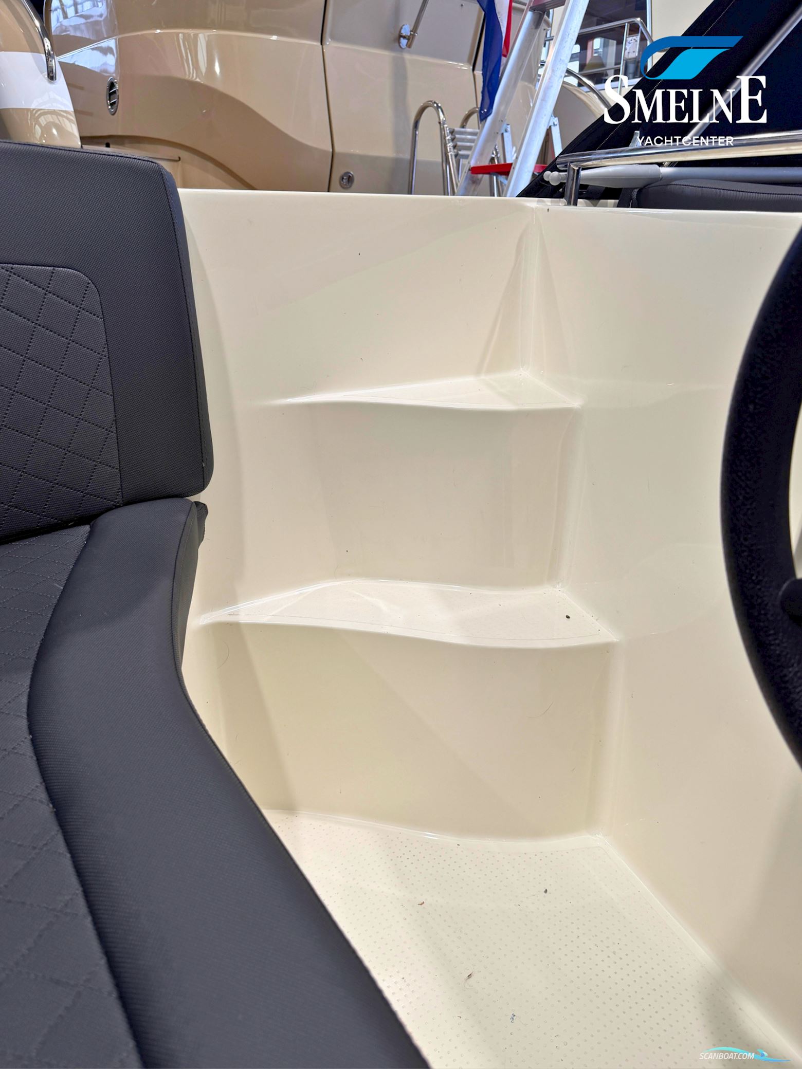 Topcraft 605 Tender
