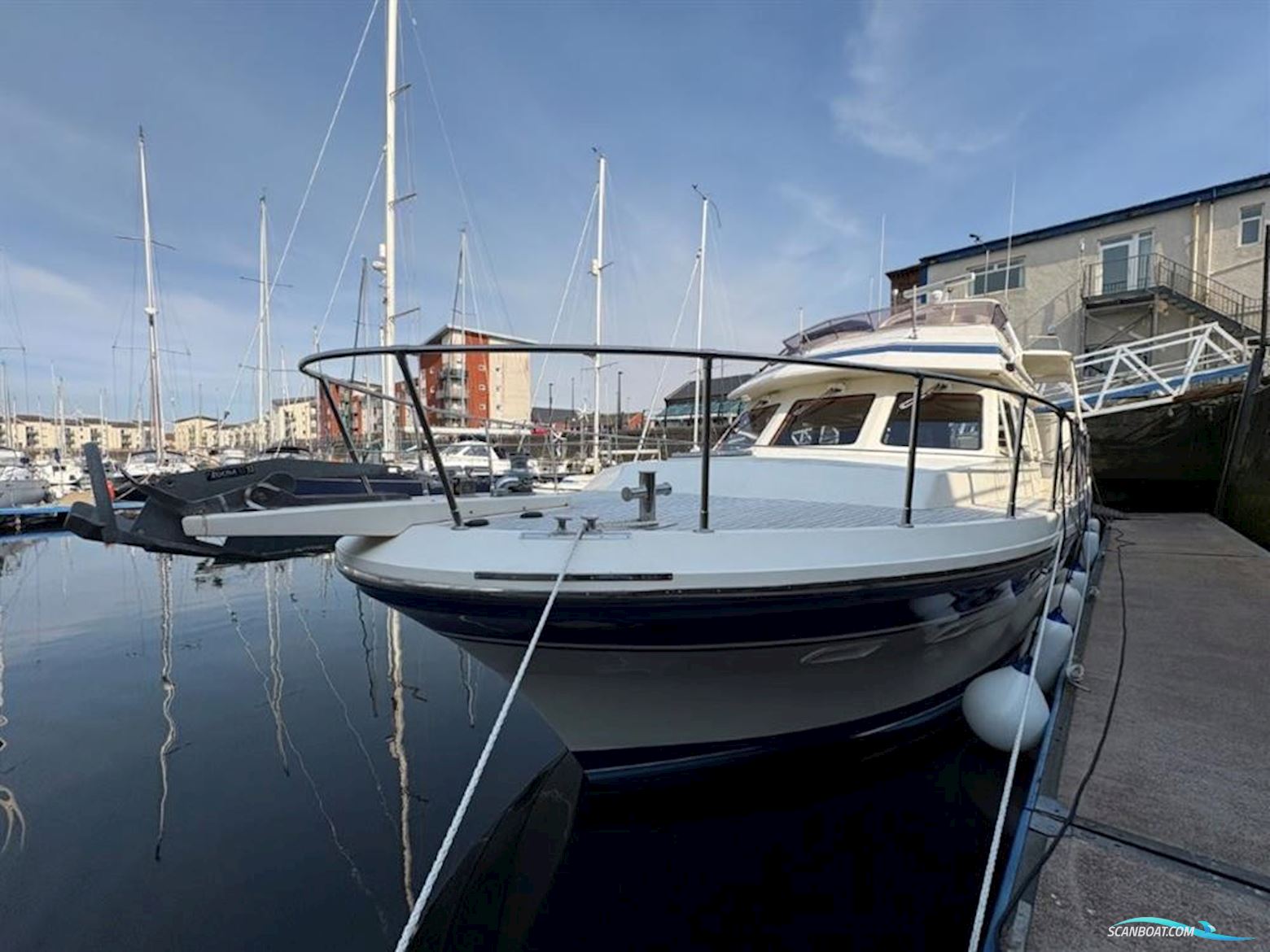 Trader  535 Signature