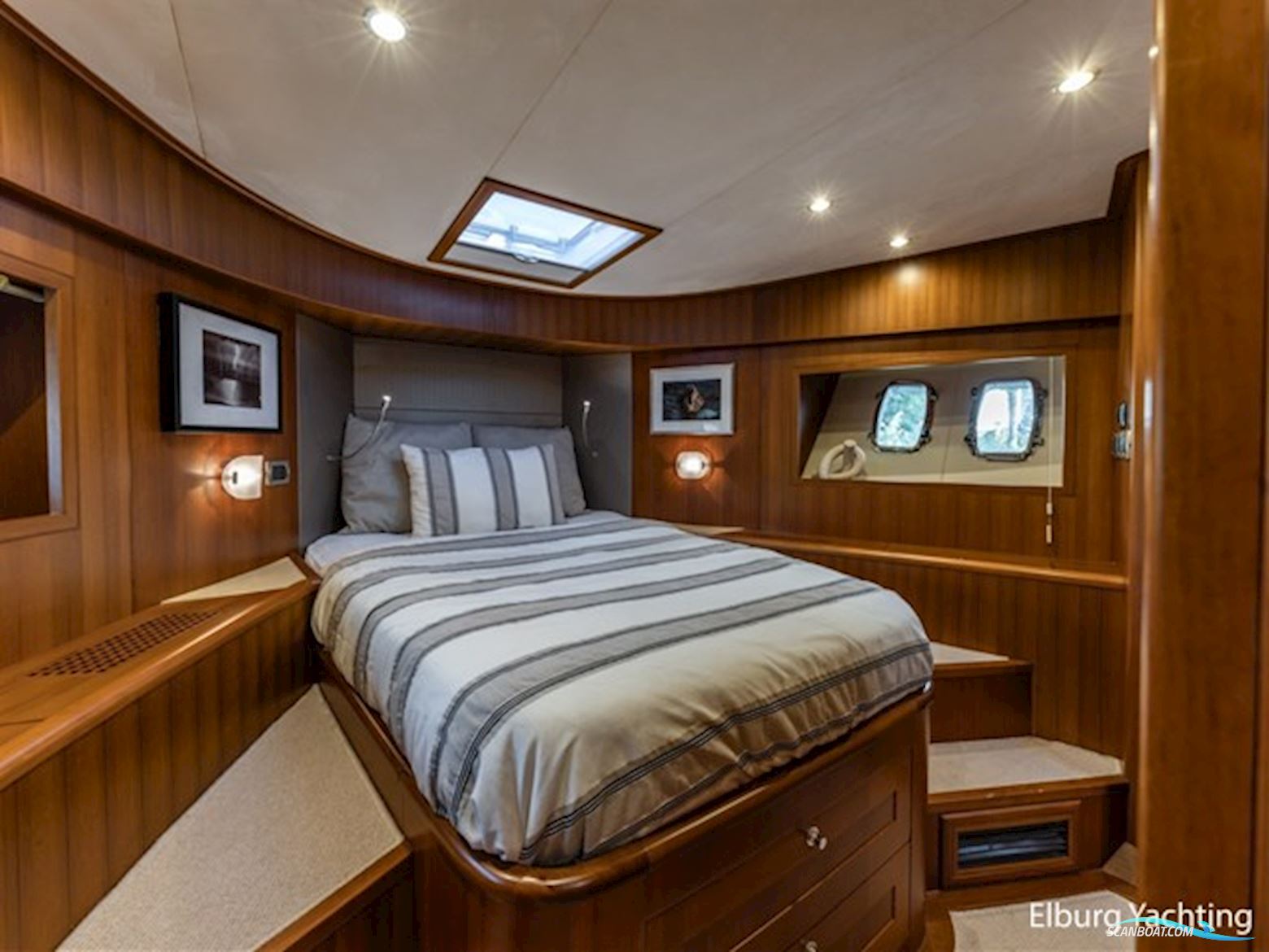 Trader 42 - Cabrio