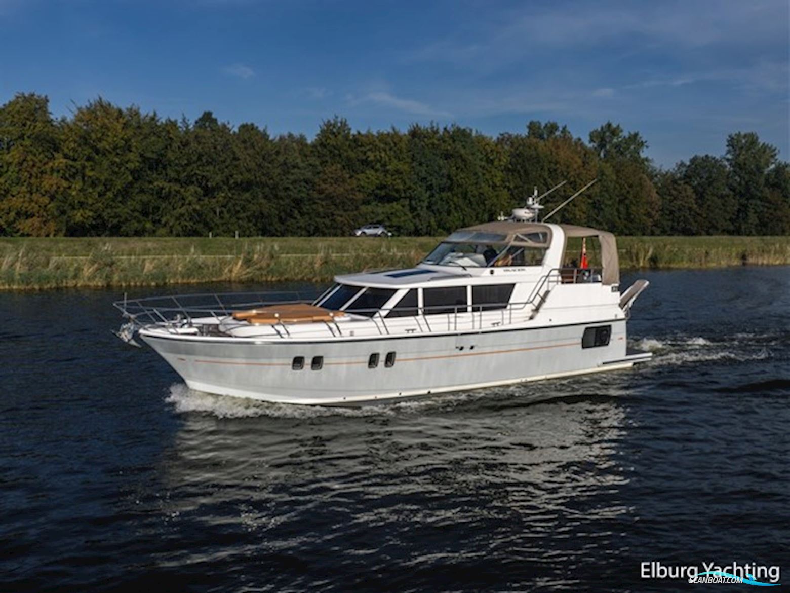 Trader 42 - Cabrio