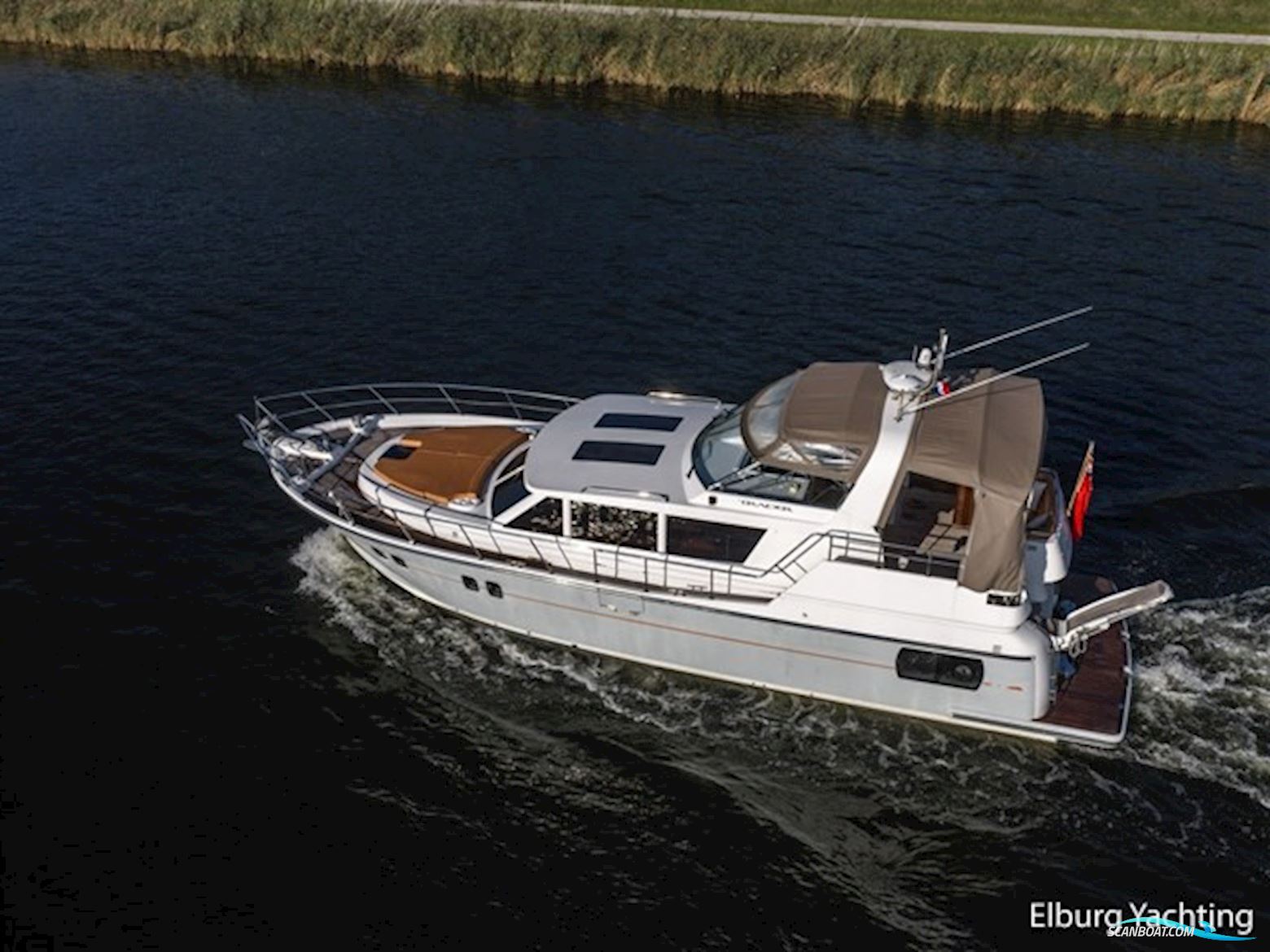 Trader 42 - Cabrio