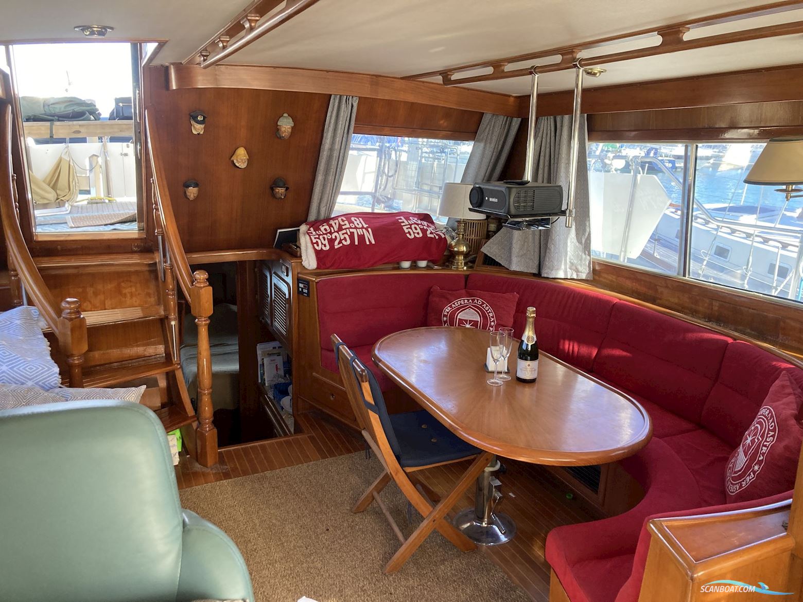 Trader 47 Flybridge Cruising Motor Yacht or Live Aboard