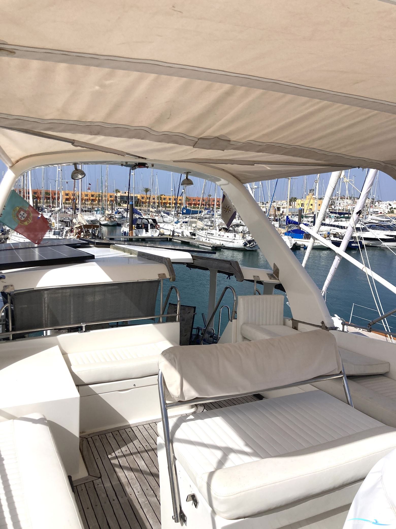 Trader 47 Flybridge well maintained Cruising Motor Yacht