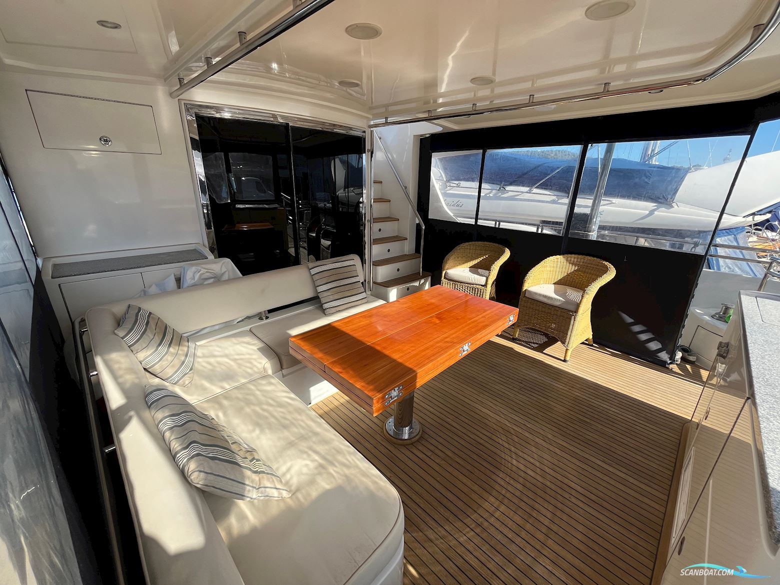 Trader 64 Sunliner