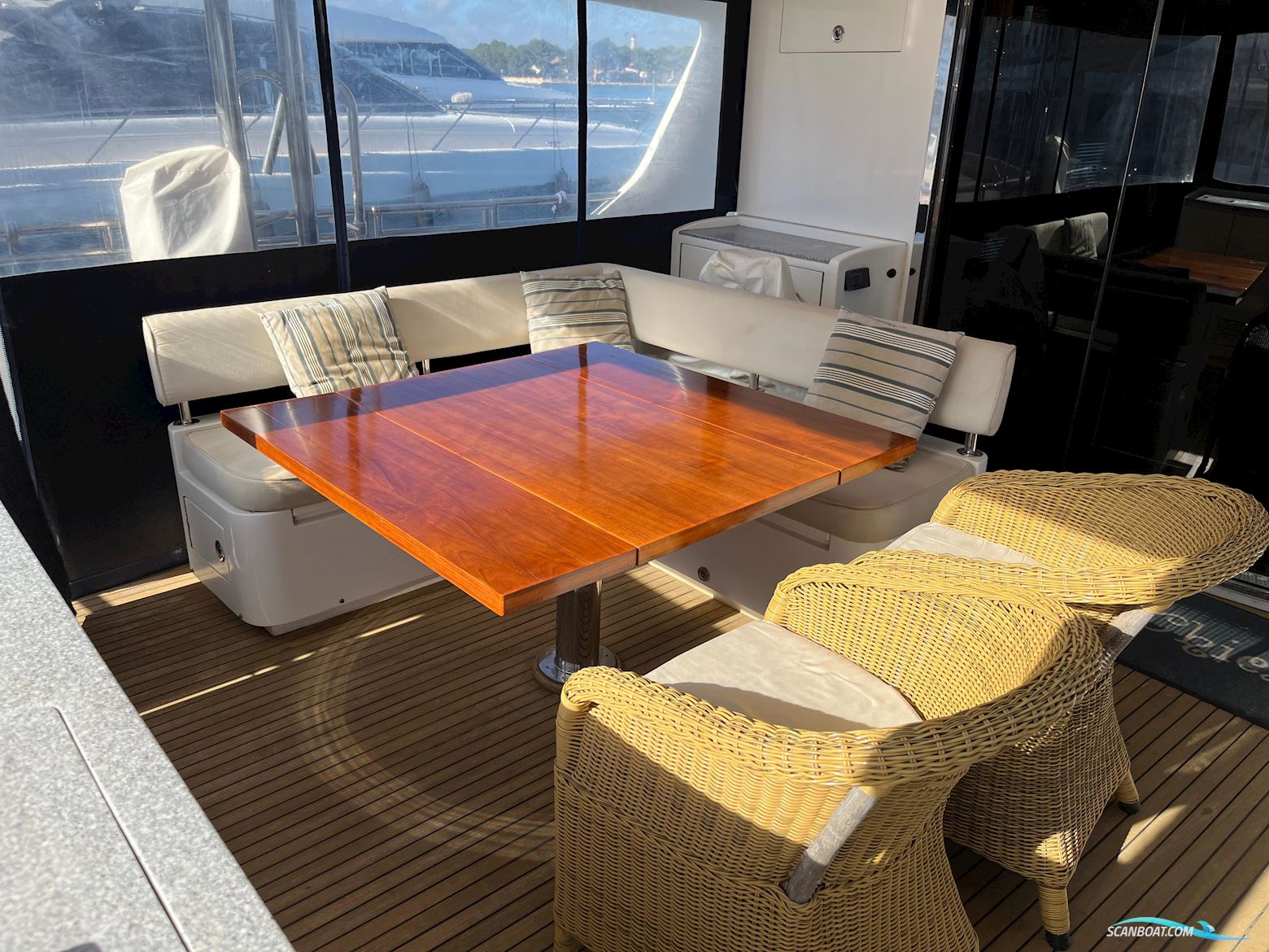 Trader 64 Sunliner