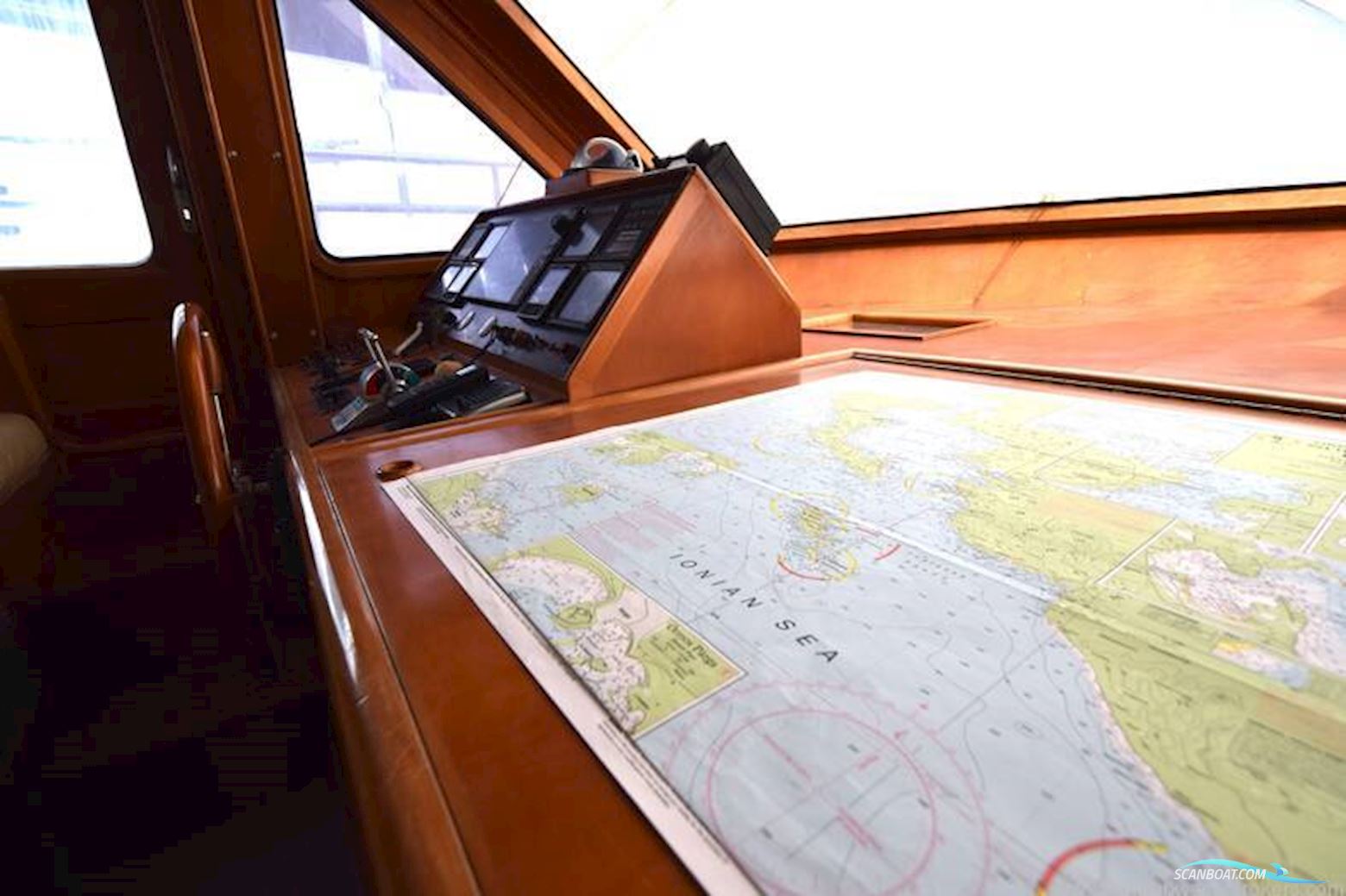 Trader Sunliner 625