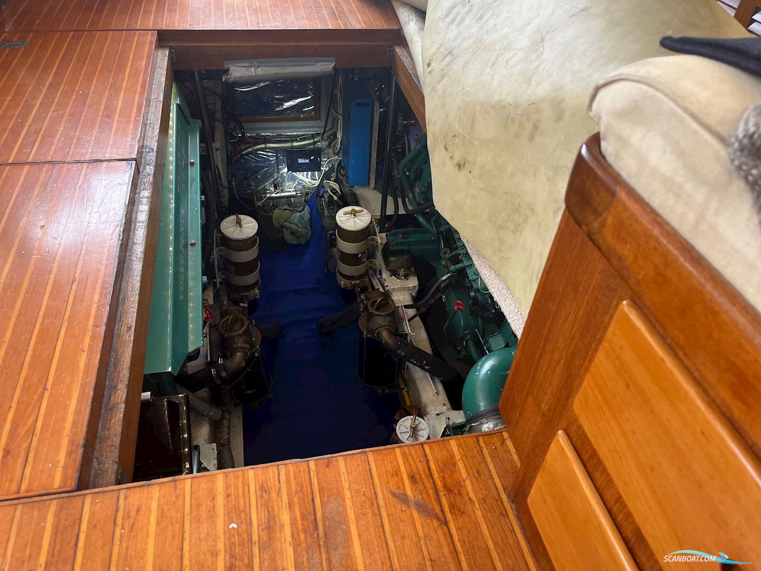 Tradewind 43 Sundeck