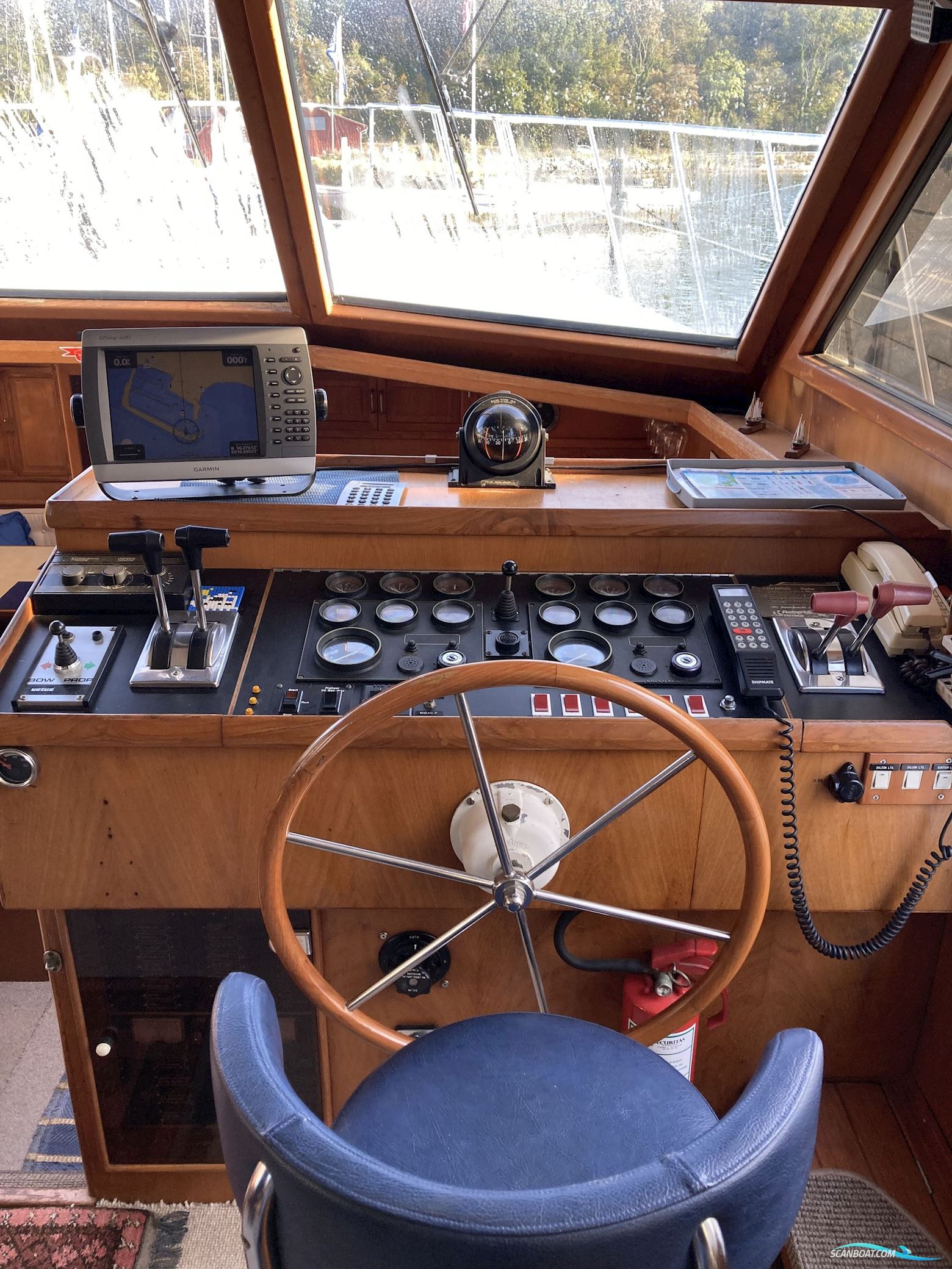 Tradewind 43 Sundeck