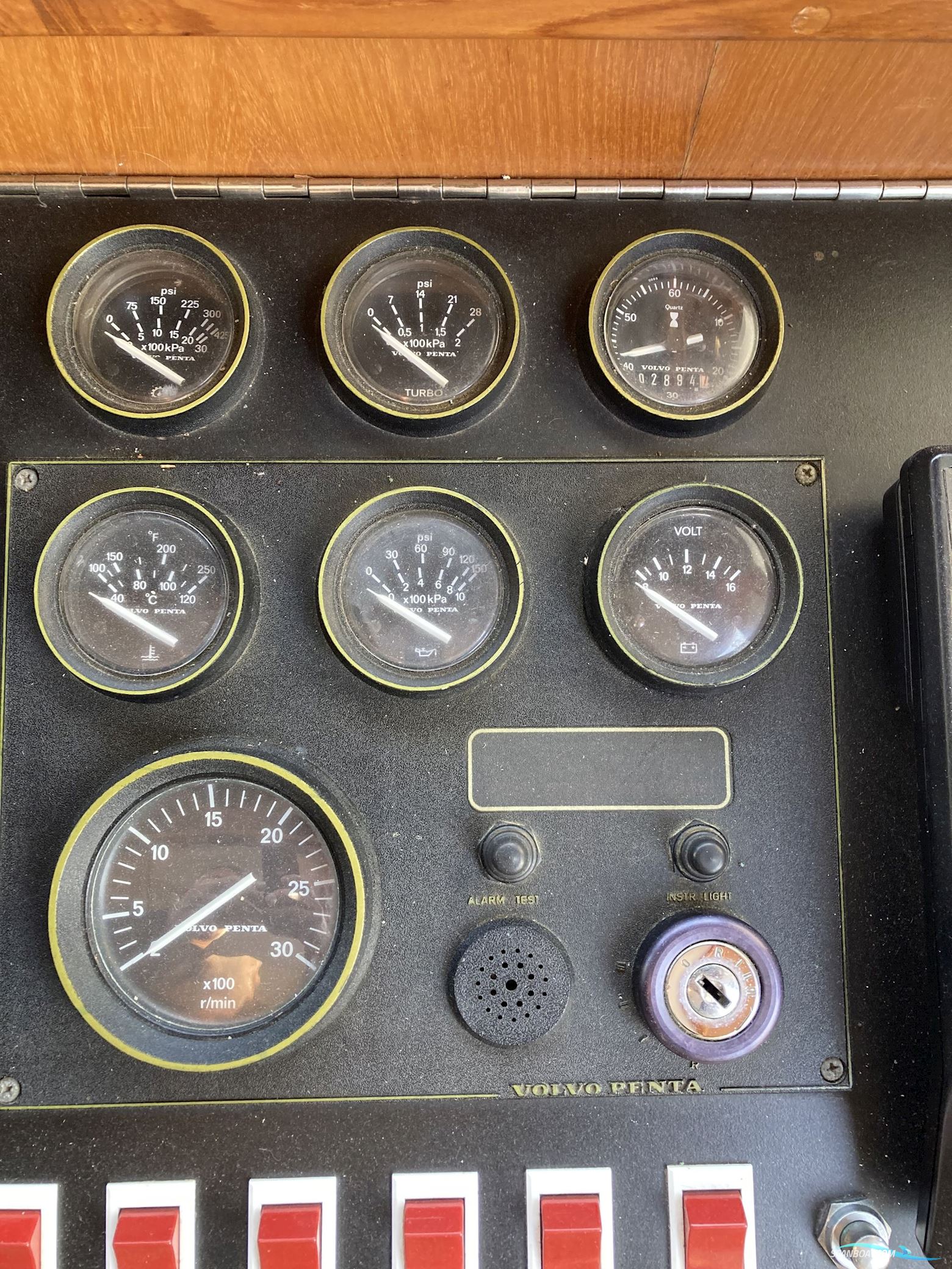 Tradewind 43 Sundeck