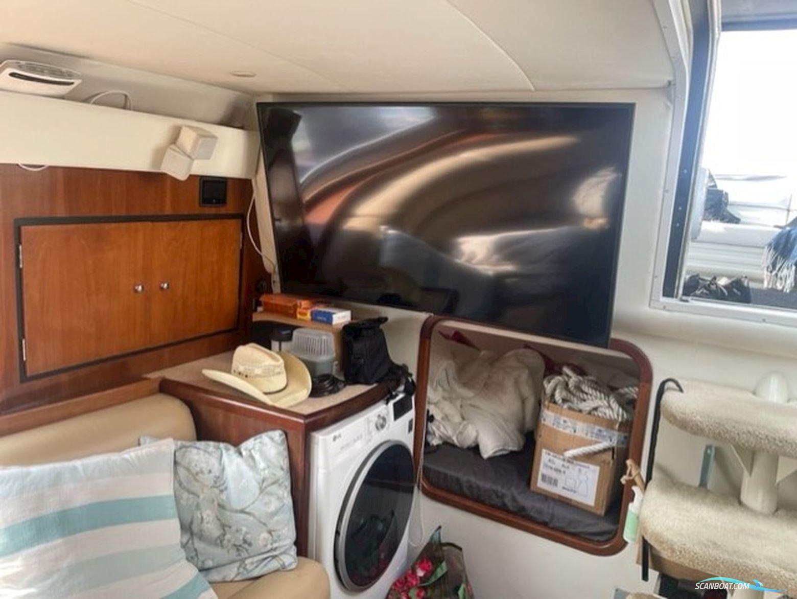 Trojan Carver 44 Express