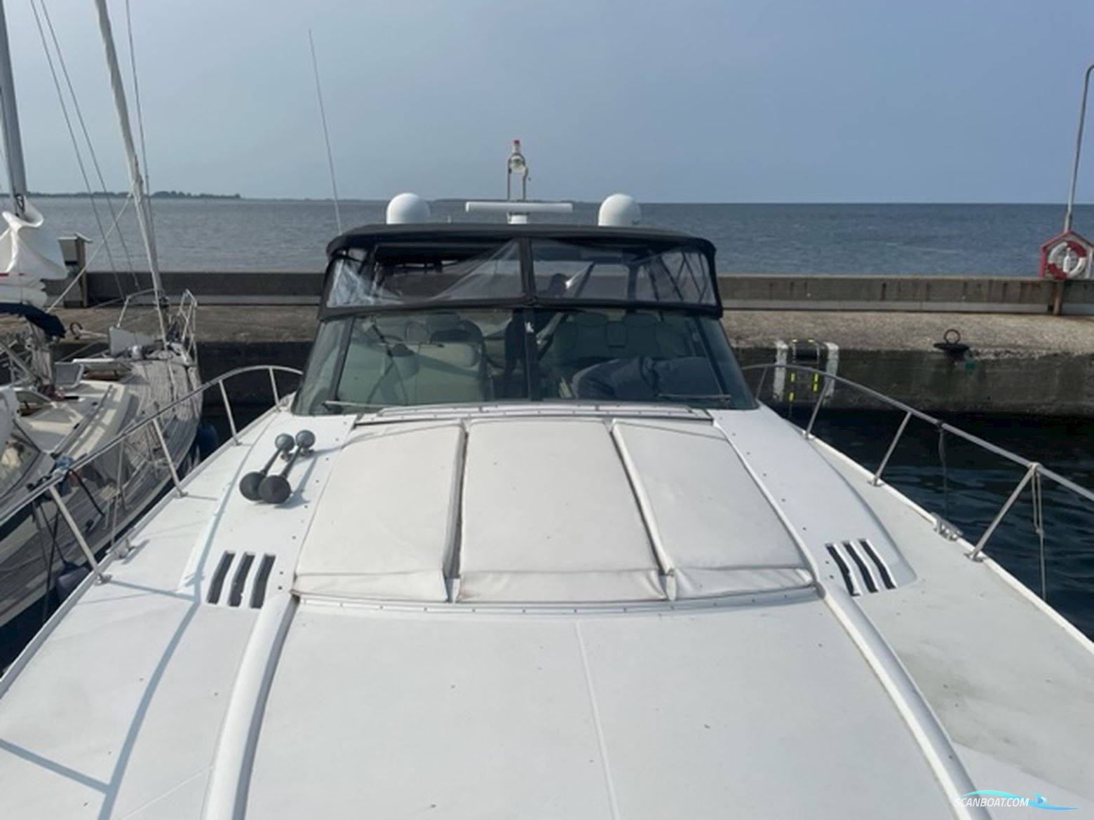 Trojan Carver 44 Express