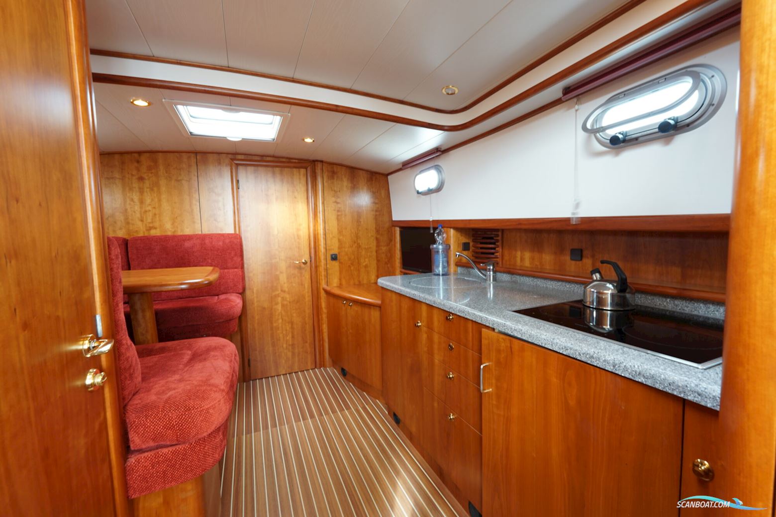 Tryvia 1100 OK Cabrio Spiegeldeur