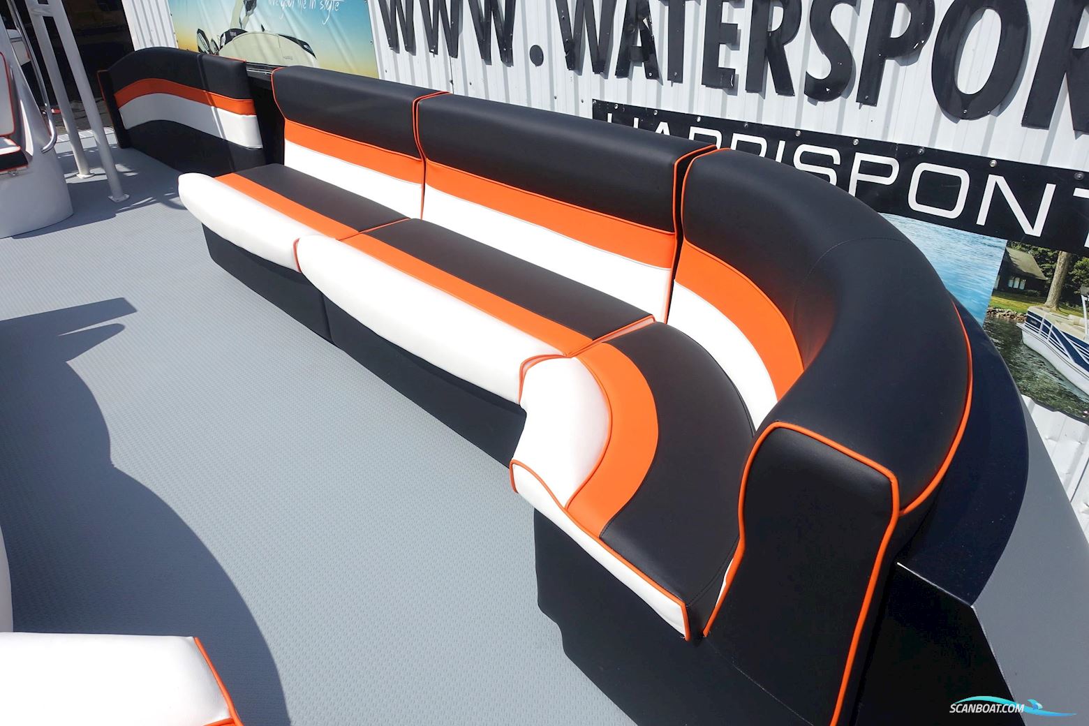 T.Top Funcruiser 8.2 Verado 300 Pontoonboot