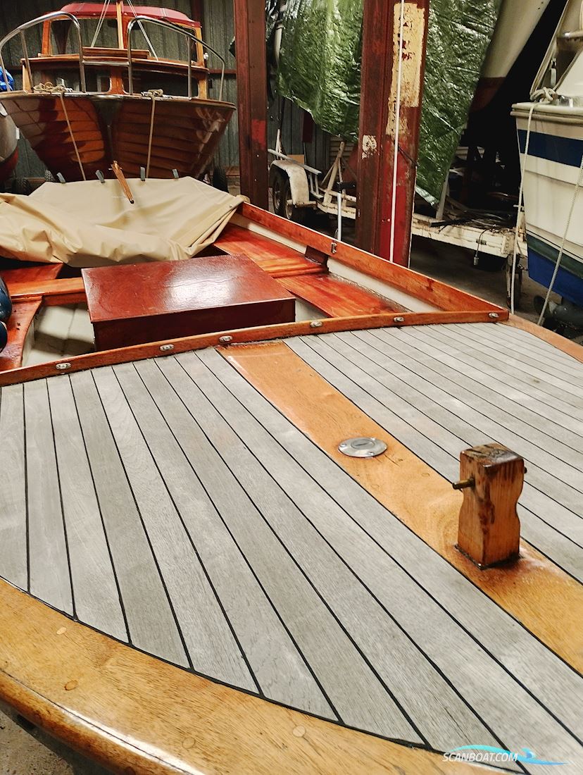 Tuckerboot Otto Hallberg Schweden