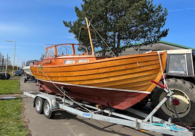Tuckerboot Snipa Motorboten 1960, met Peugeot Indoor Diesel motor, Duitsland
