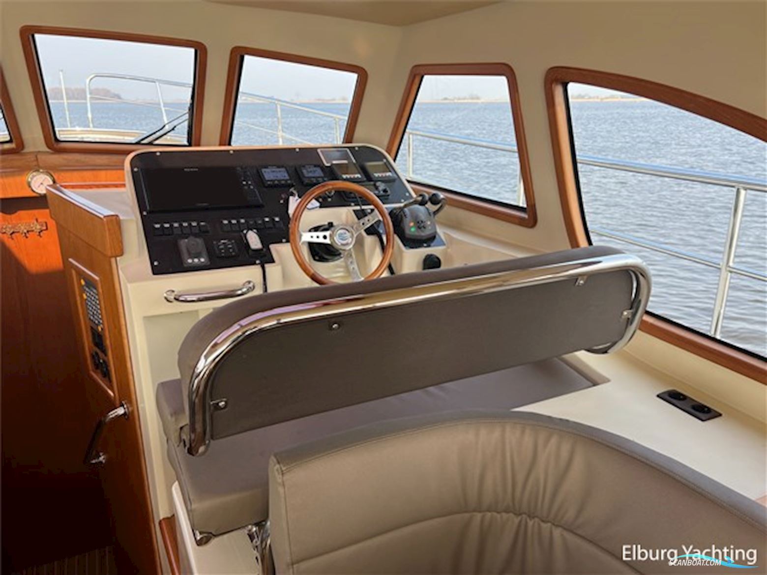 Tuna 40 Sportivo - Stabilizer 