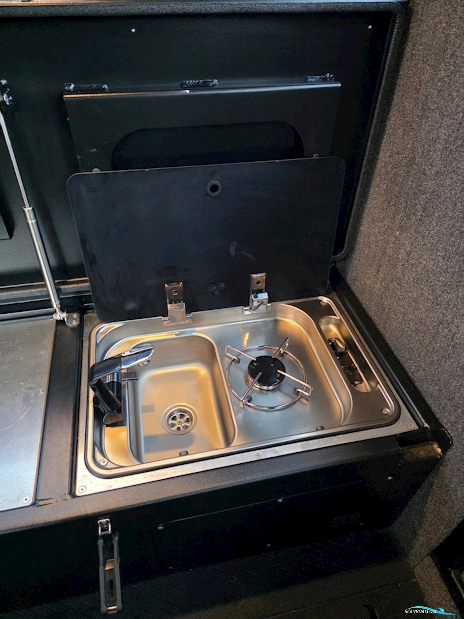 Ums 800 Cab