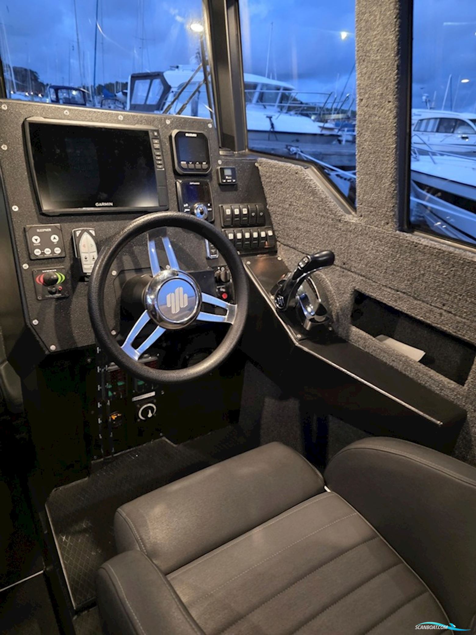 Ums 800 Cab