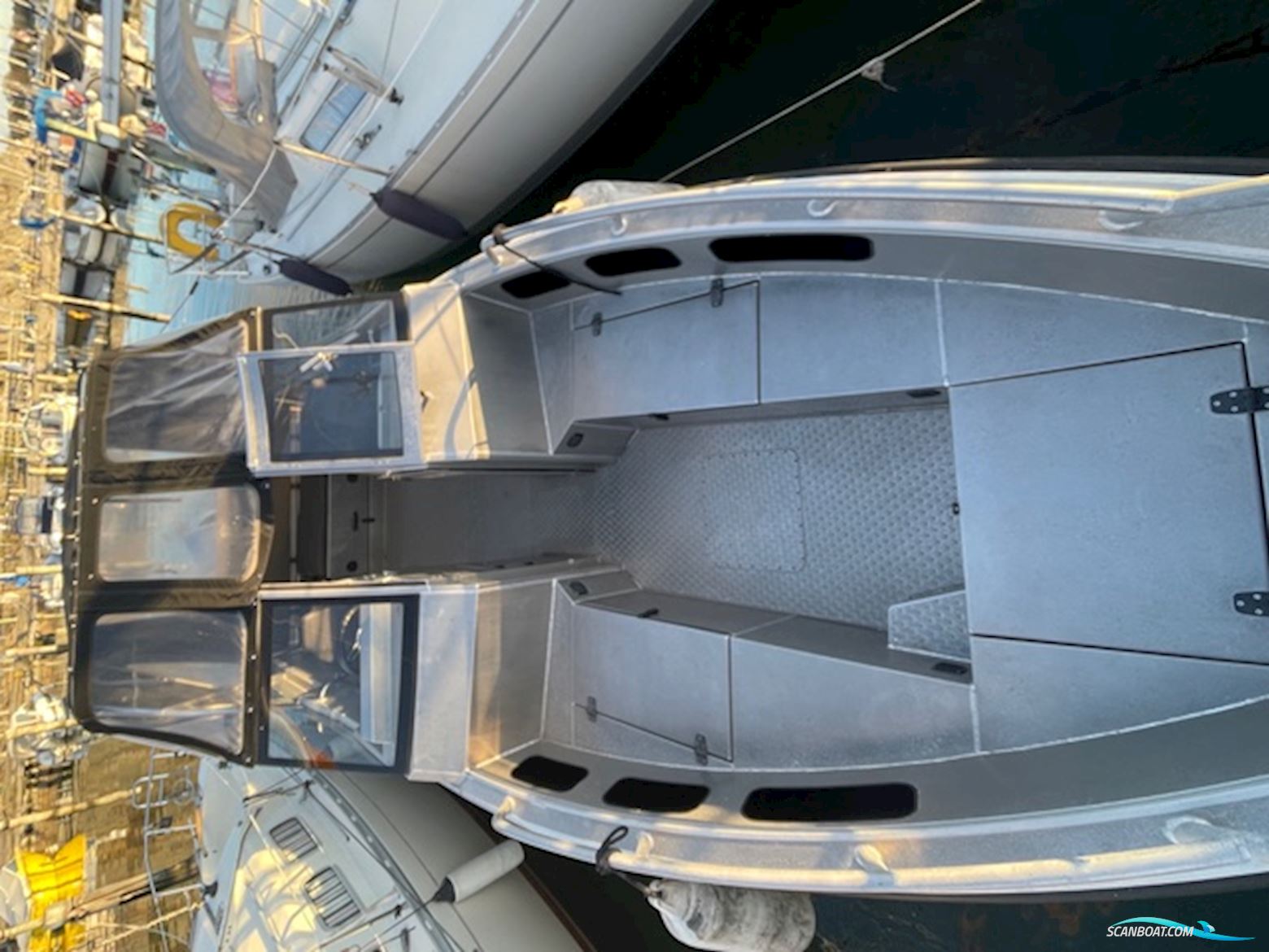 UMS Marin / Tuna Ums 805 Dc