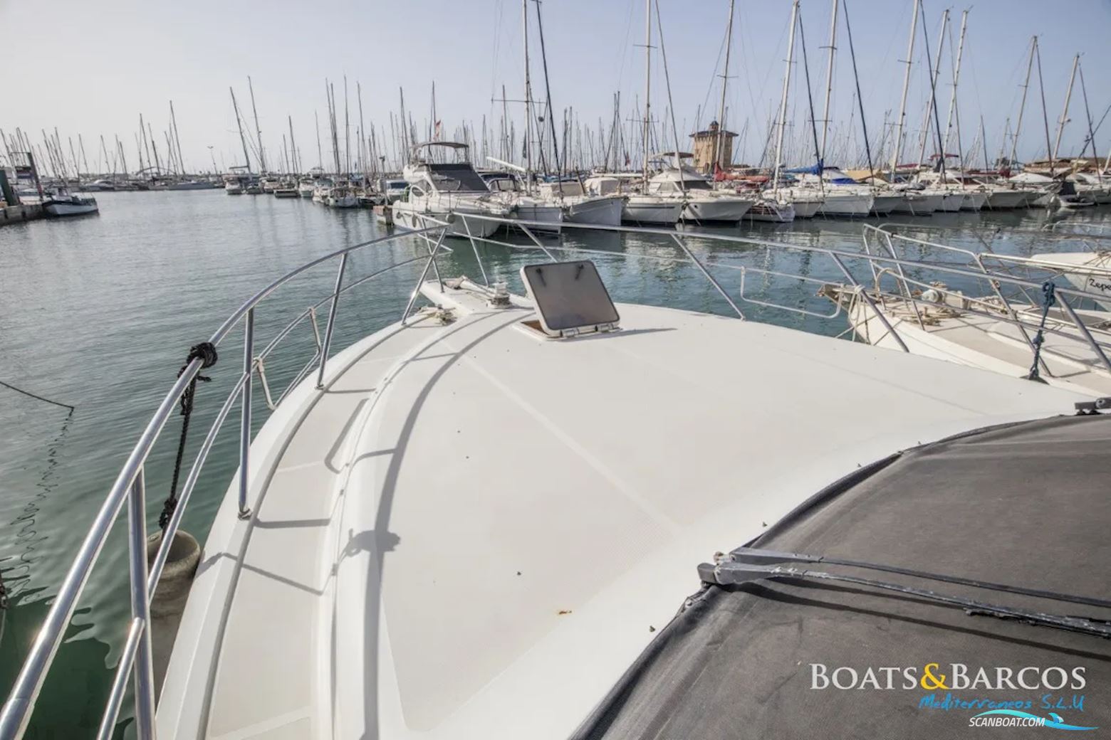 UNIESSE 42