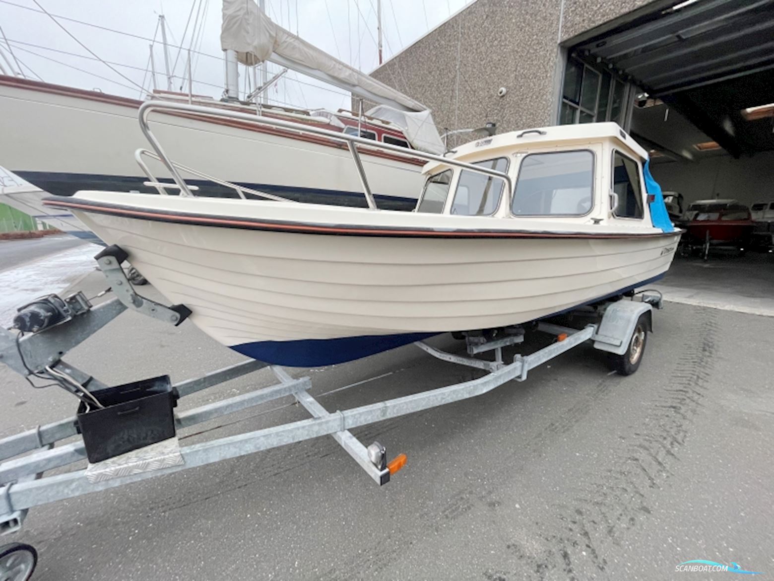 Uttern 560 MR Hardtopbåd