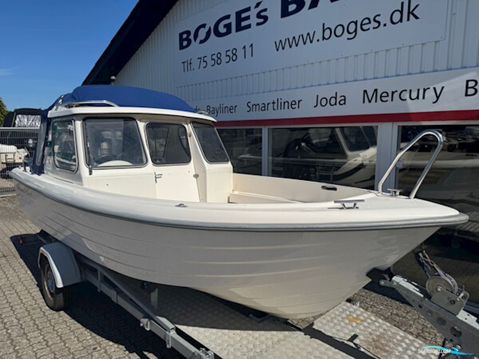 Uttern C56 Med 60 hk Mercury-Efi 4 Takt.