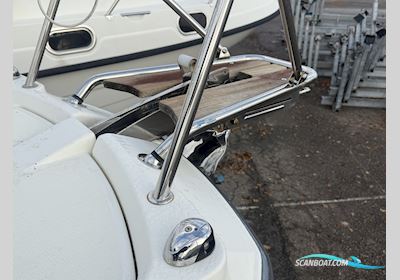 Uttern C87, NEDSAT og med havneplads i Gilleleje Motorboten 2018, met Mercury motor, Denemarken