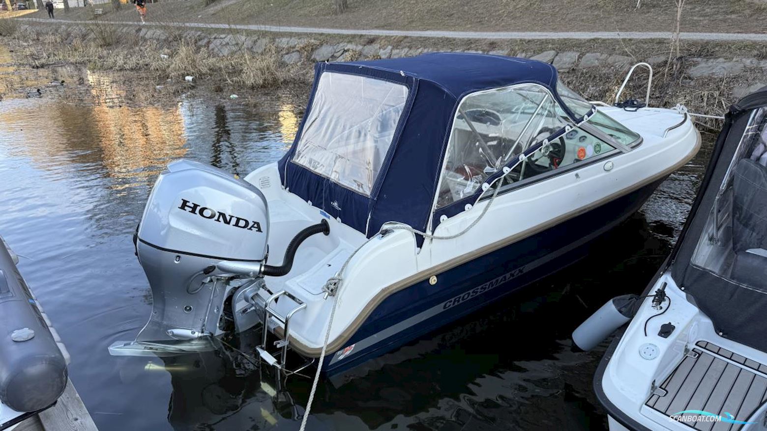 Uttern D51 Motorboten 2004, met Honda motor, Sweden