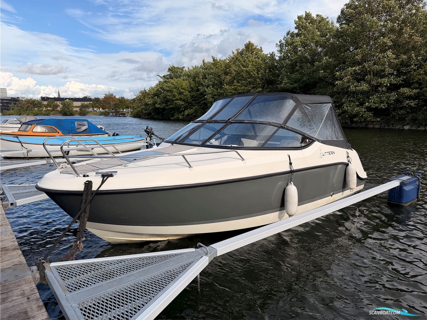 Uttern D57 Motorboten 2019, met Mercury 115 hk motor, Sweden
