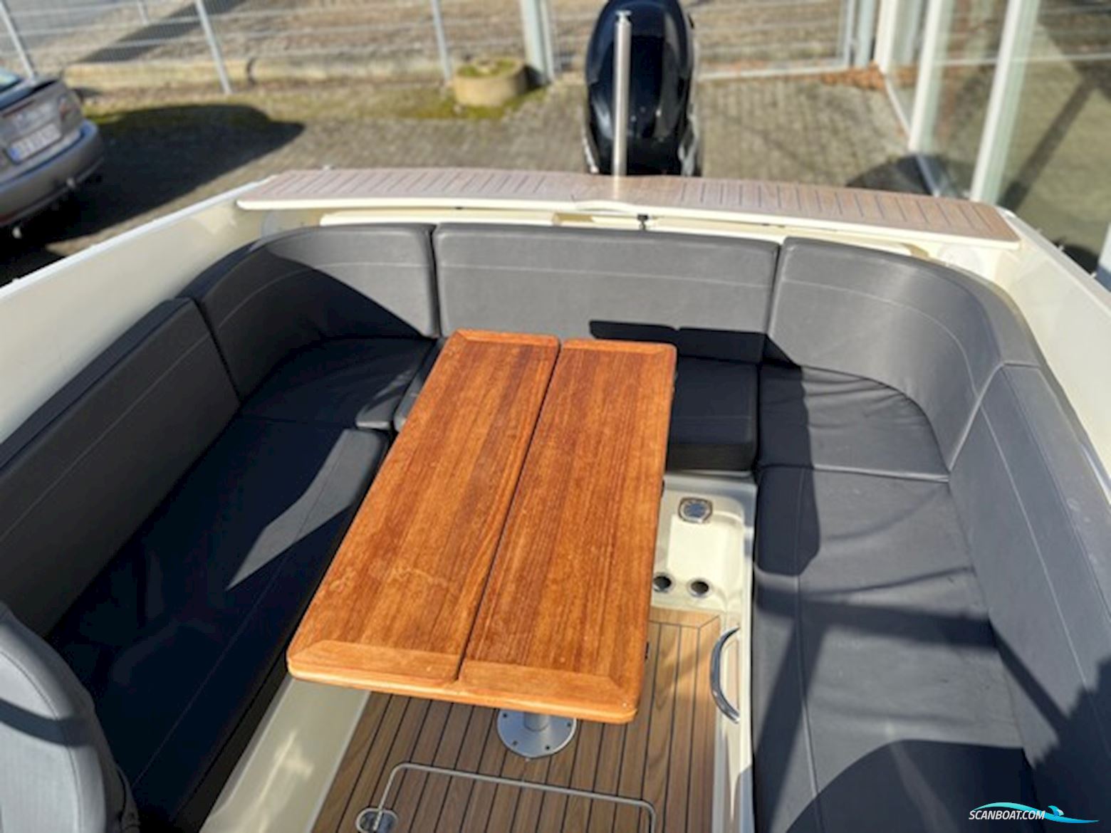 Uttern D62 med F115 Mercury-EFI 4 takt og Buggi bådtrailer