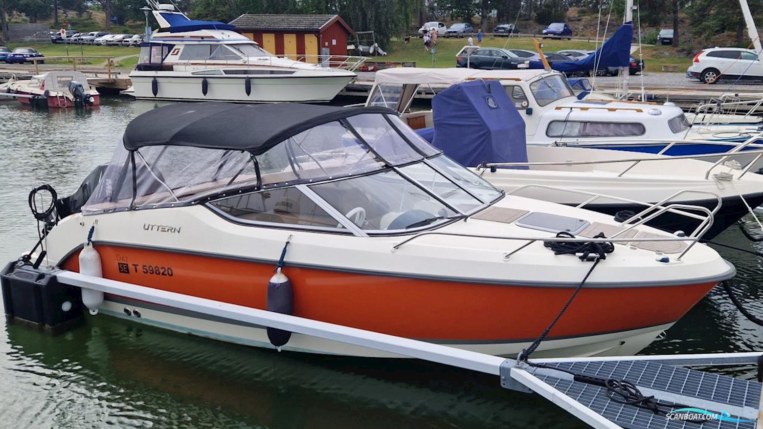 Uttern D62 Motorboten 2011, met  Mercury  motor, Sweden
