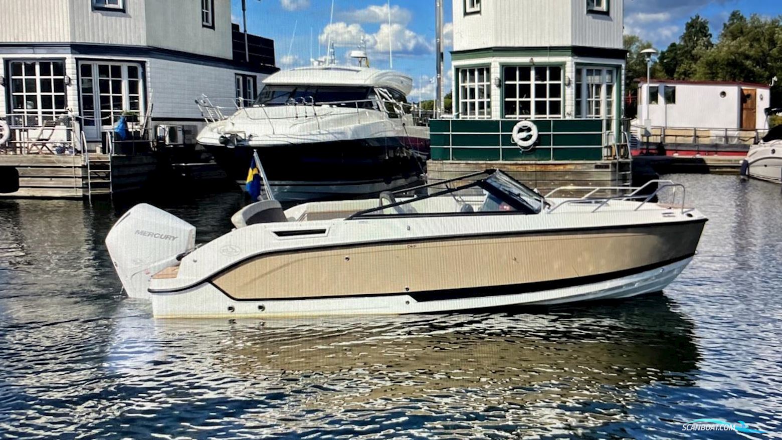 Uttern D65 Motorboten 2021, met Mercury motor, Sweden
