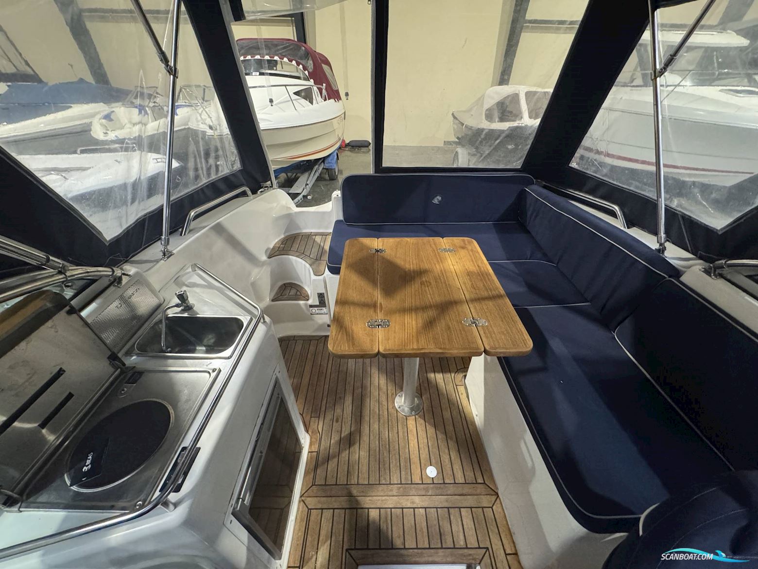 Uttern D68 Exclusive - Mercruiser 4.3