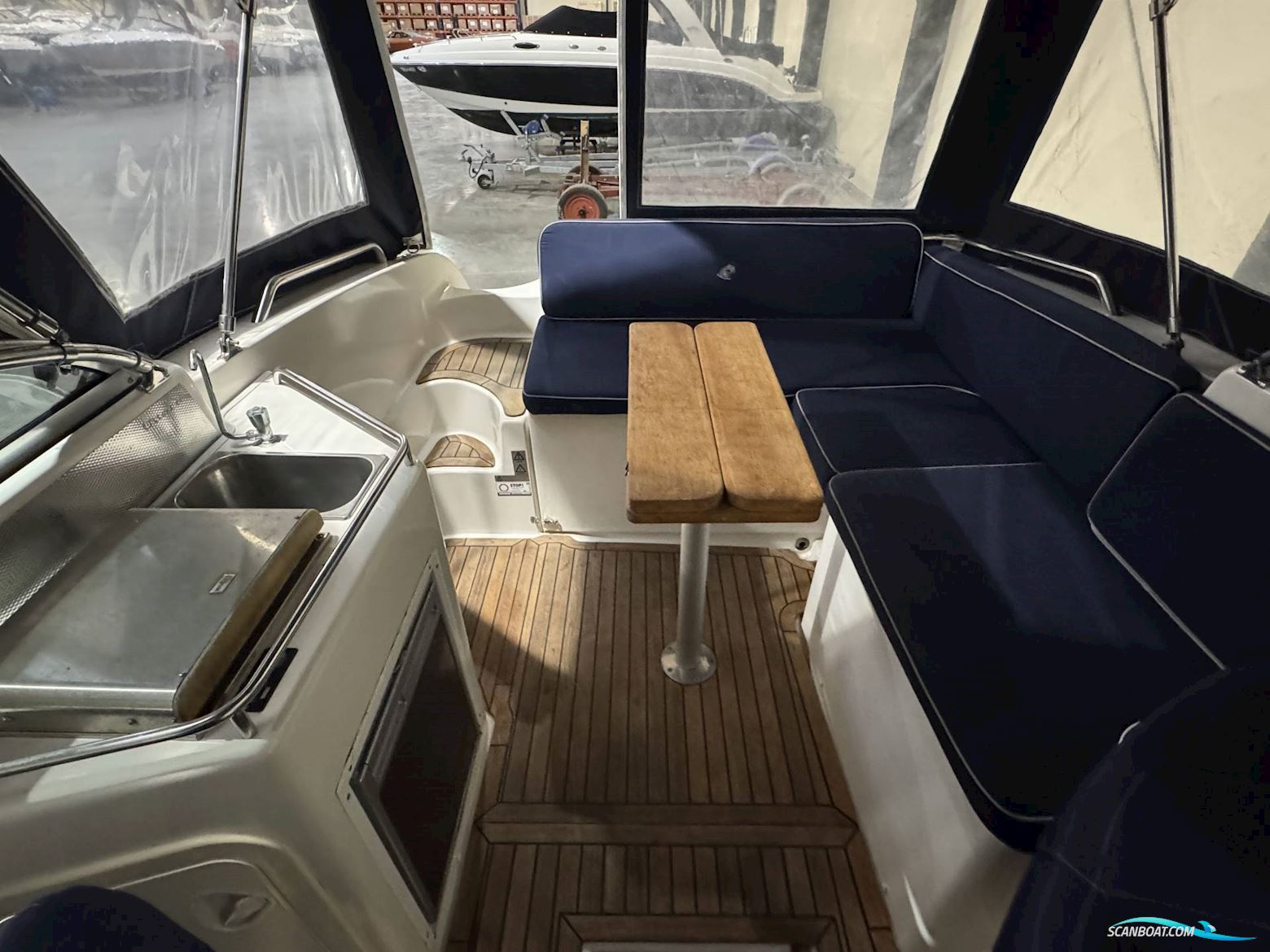 Uttern D68 Exclusive - Mercruiser 4.3