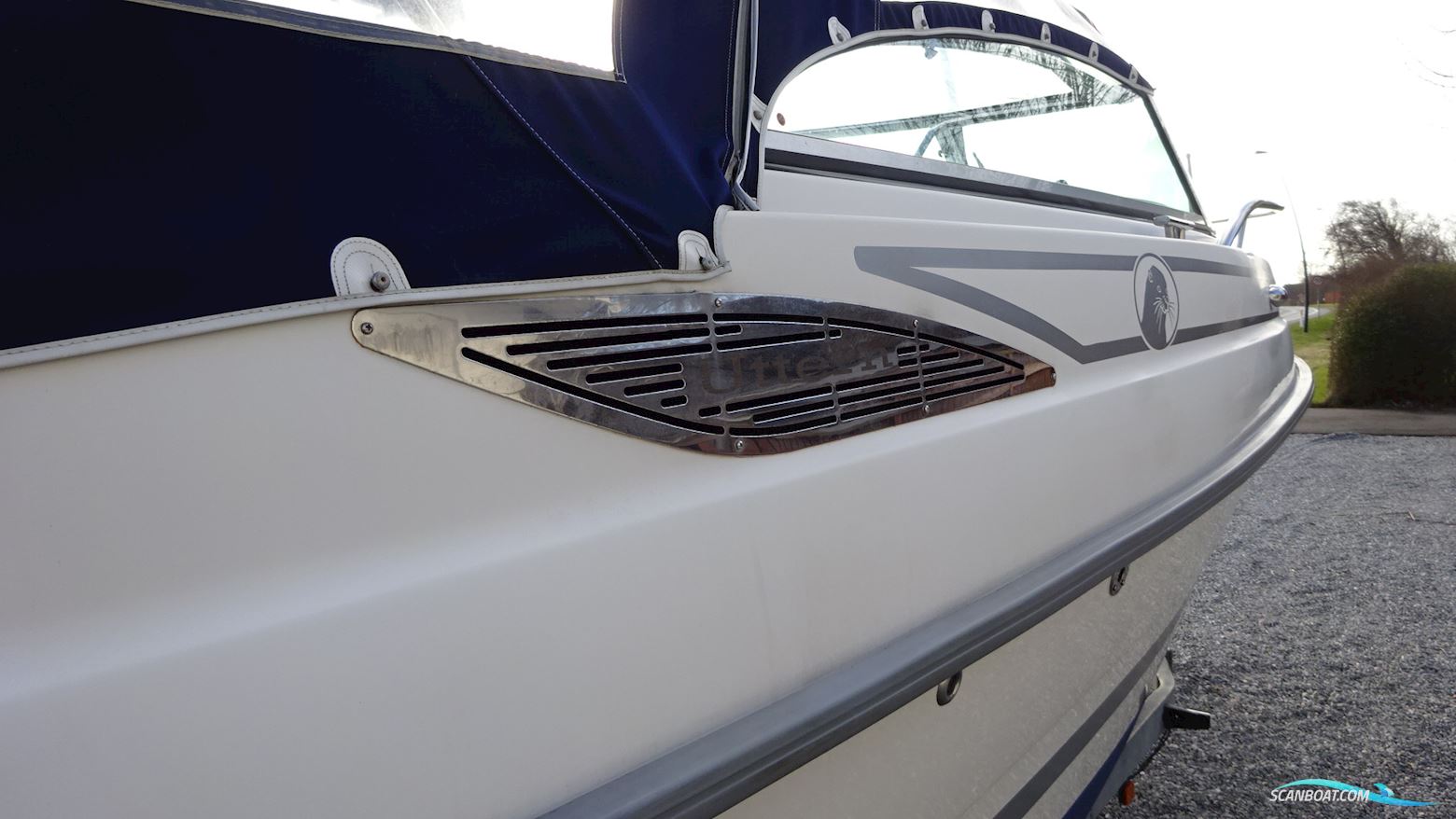 Uttern D68 Exclusive Med 4,3 Mpi og Trailer