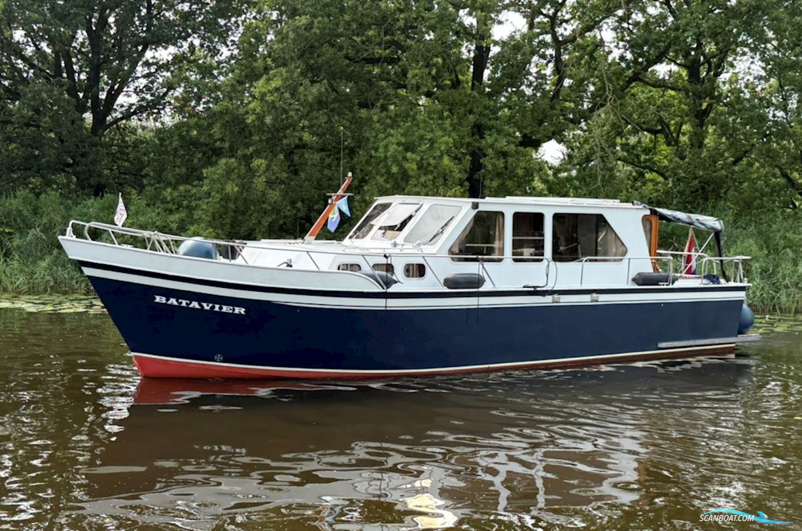 Valk 1200 OK Motorboten 2002, met Mercedes motor, The Netherlands