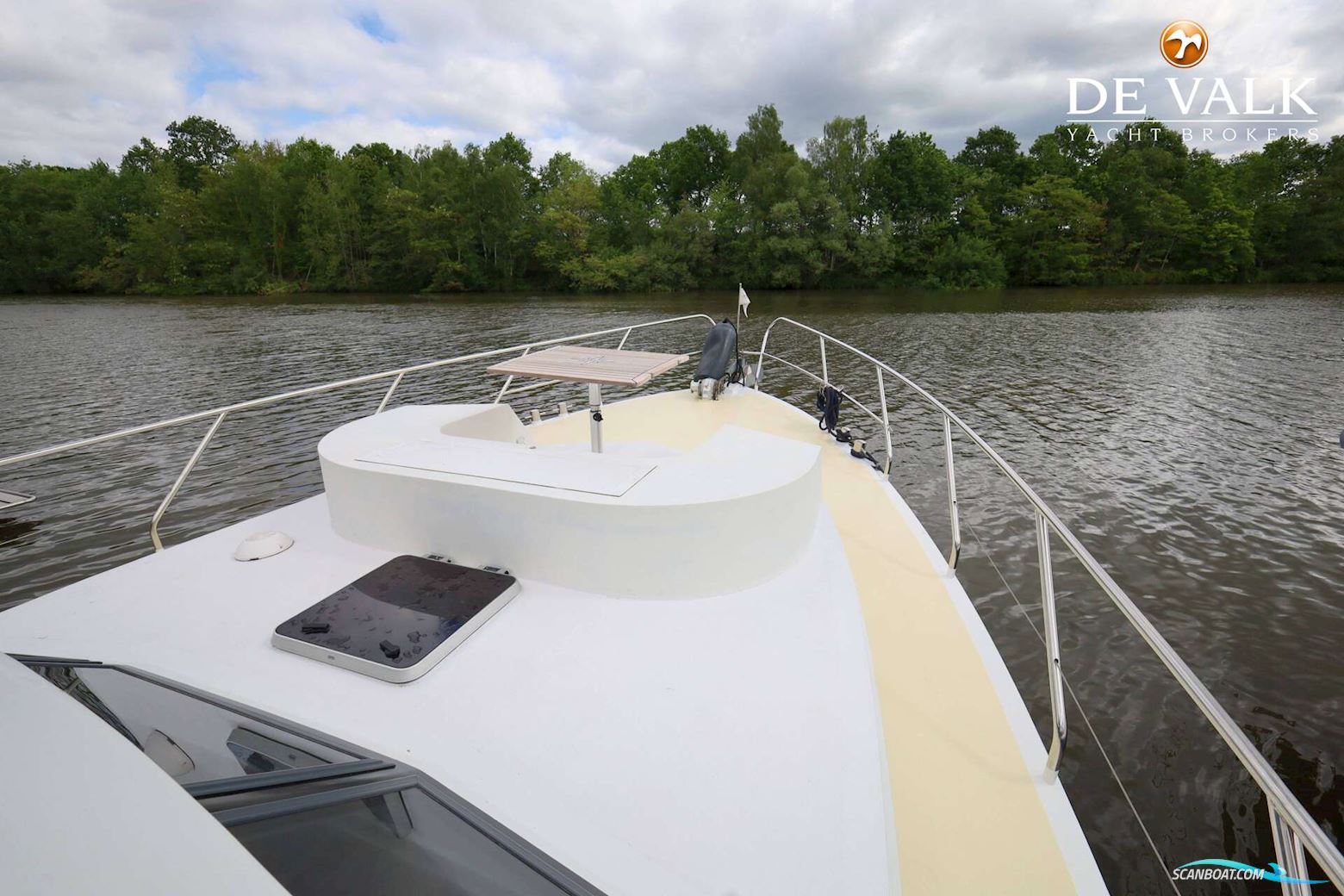 Valk Challenger Royal 48