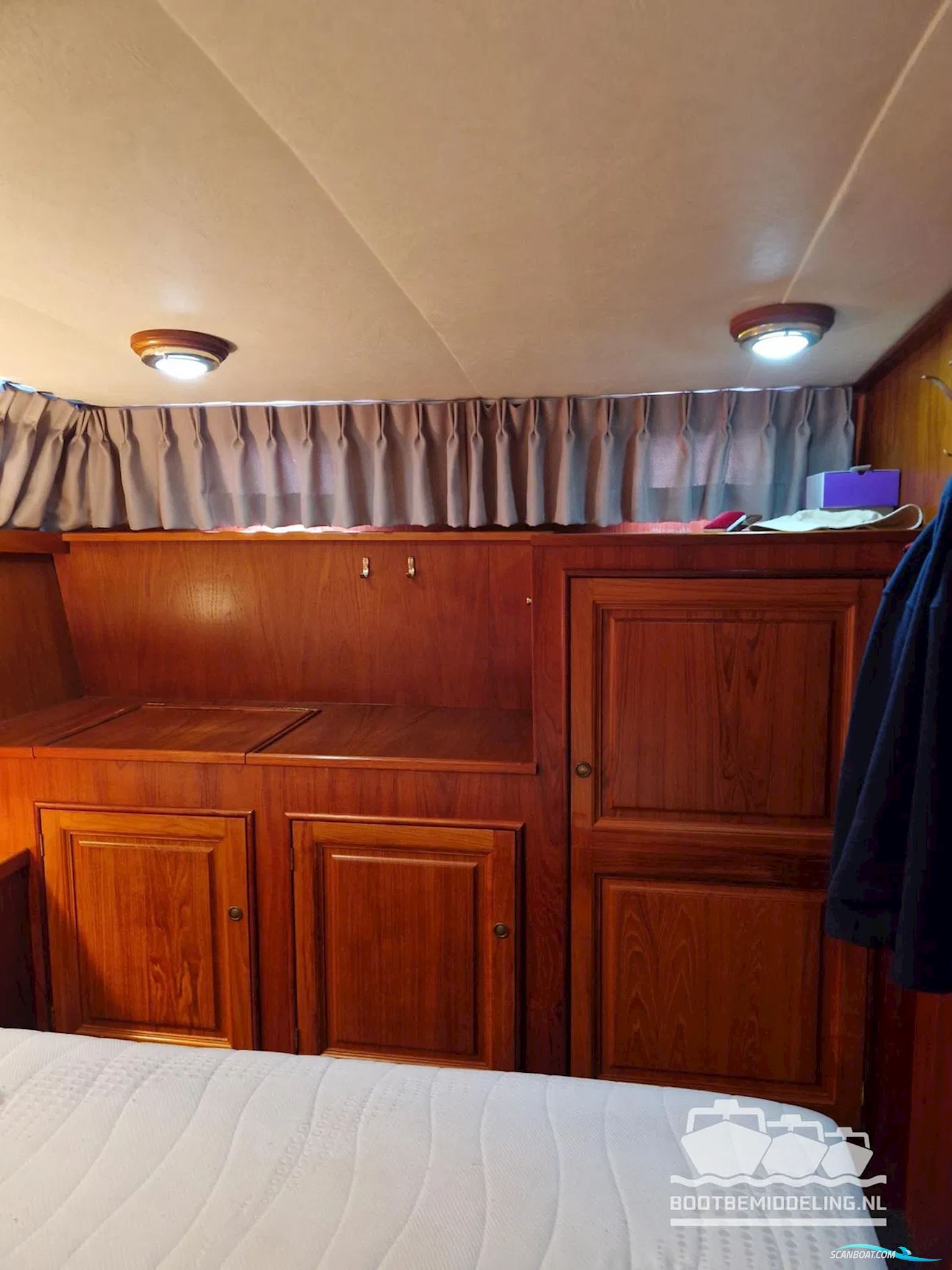 Valk Content 13.60 AK