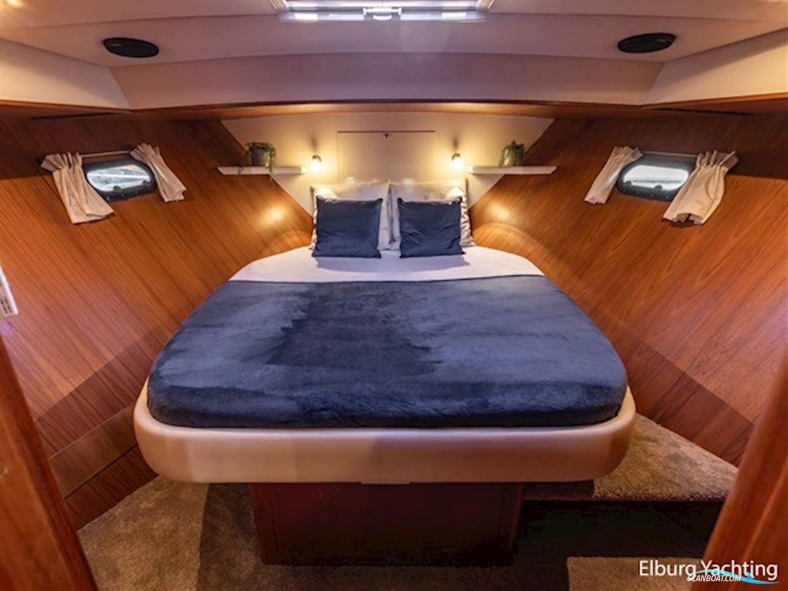 Valk Continental 1600 - Open Kuip