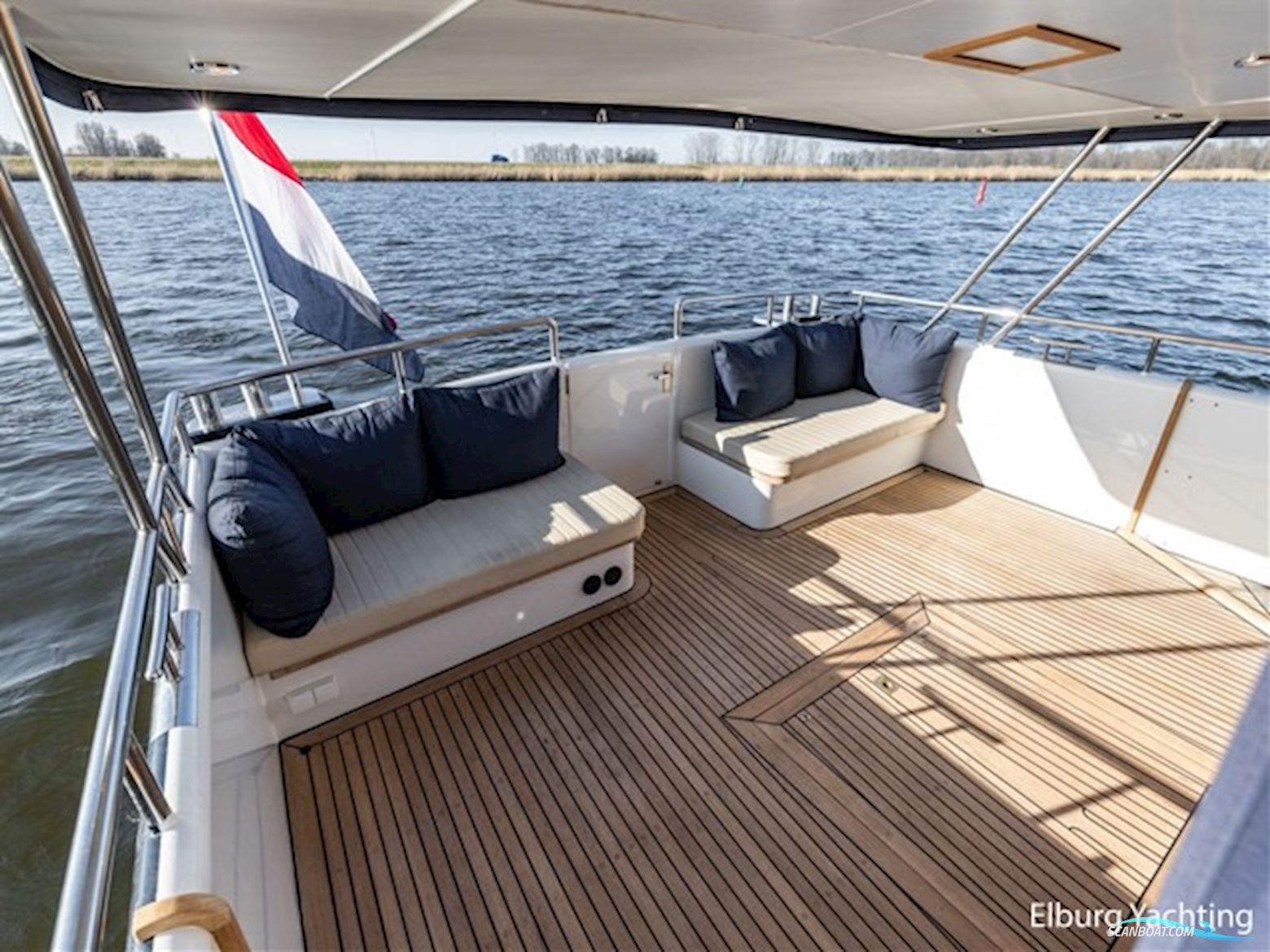 Valk Continental 1600 - Open Kuip