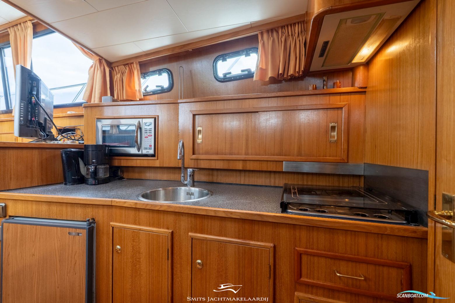 Valkkruiser 14.00 AK Cabrio