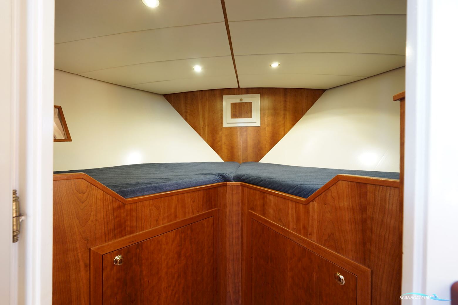 Valkkruiser Challenger 45 VS