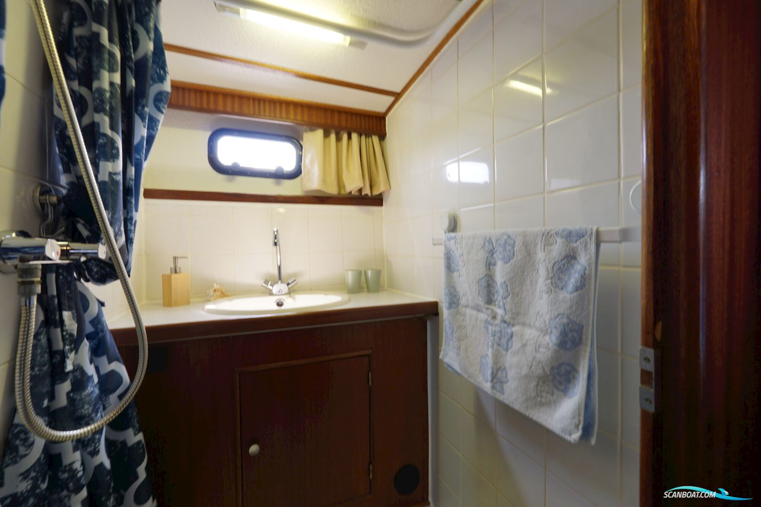 Valkkruiser Content 11.60 AK Cabrio